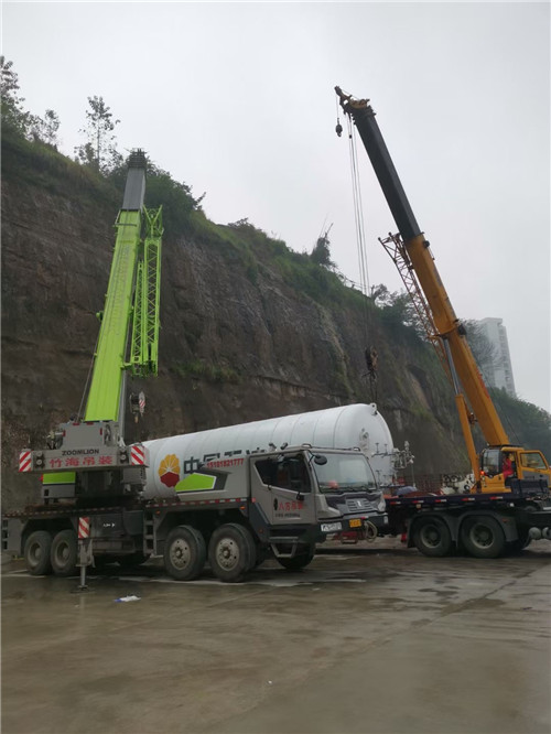 平潭县“不怕风雨冻”—— 吊车的 “恶劣环境适应” 技术